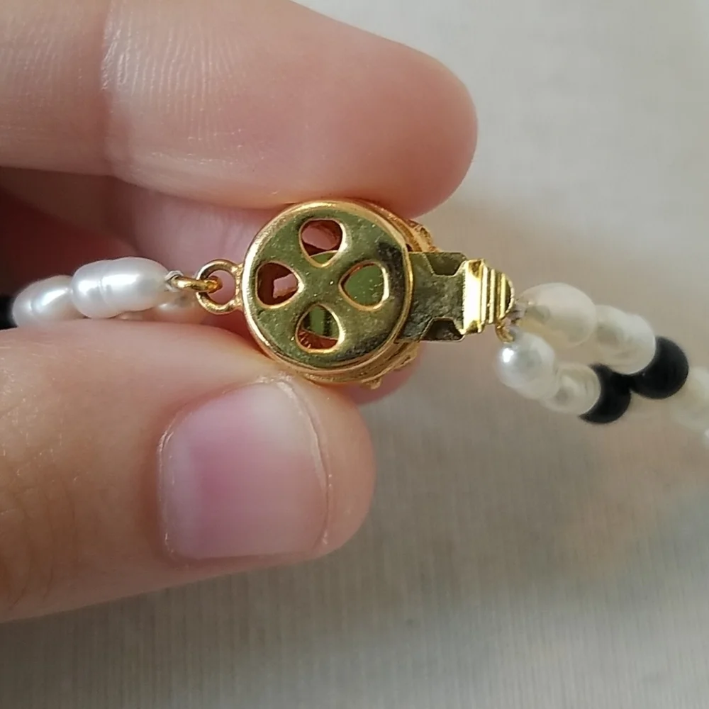 Twisting Seed Pearl Necklace and Bracelet - Picture 5 of 5